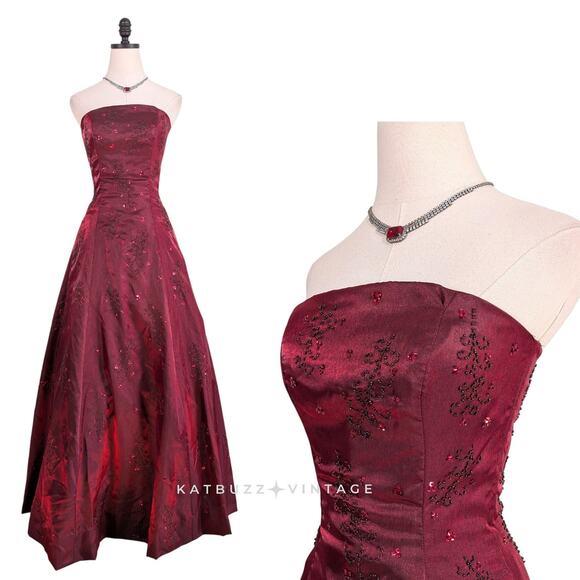 Vintage Prom Dress Maxi Gown 6 Red Y2K Goth Princess Floral Bead Strapless Glam - Picture 1 of 13